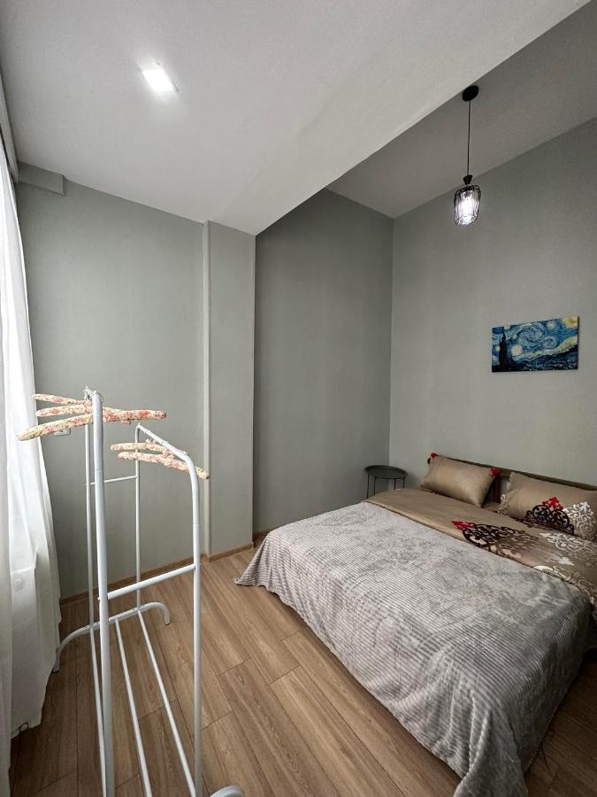 Bina Orbeliantan Apartment Тбилиси Екстериор снимка